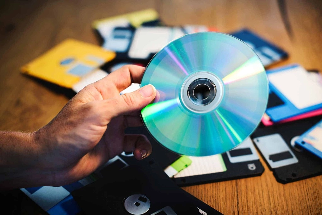 audio-cd-disc.jpg.webp